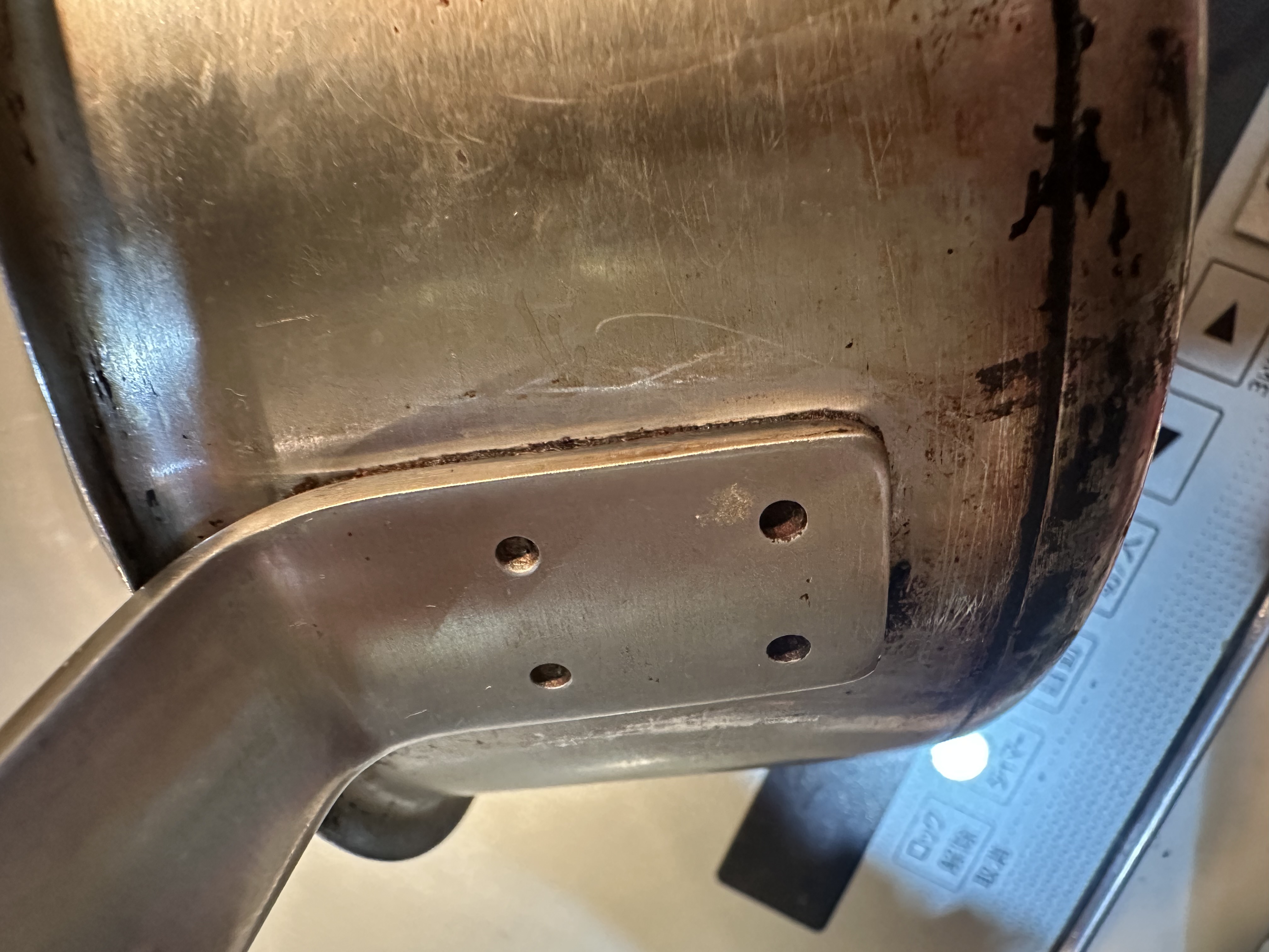 何かをちょっとだけ作りたいという時に便利な無骨系鍋のイメージ