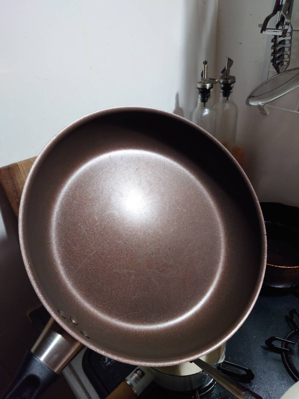 【超軽量！】サーモス　デュラブルシリーズフライパン KFI-028 を2年使った私の感想 のイメージ
